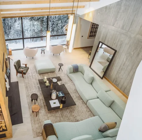 5-Chamonix-luxury-holiday-chalet-rental-living-area-CX1001